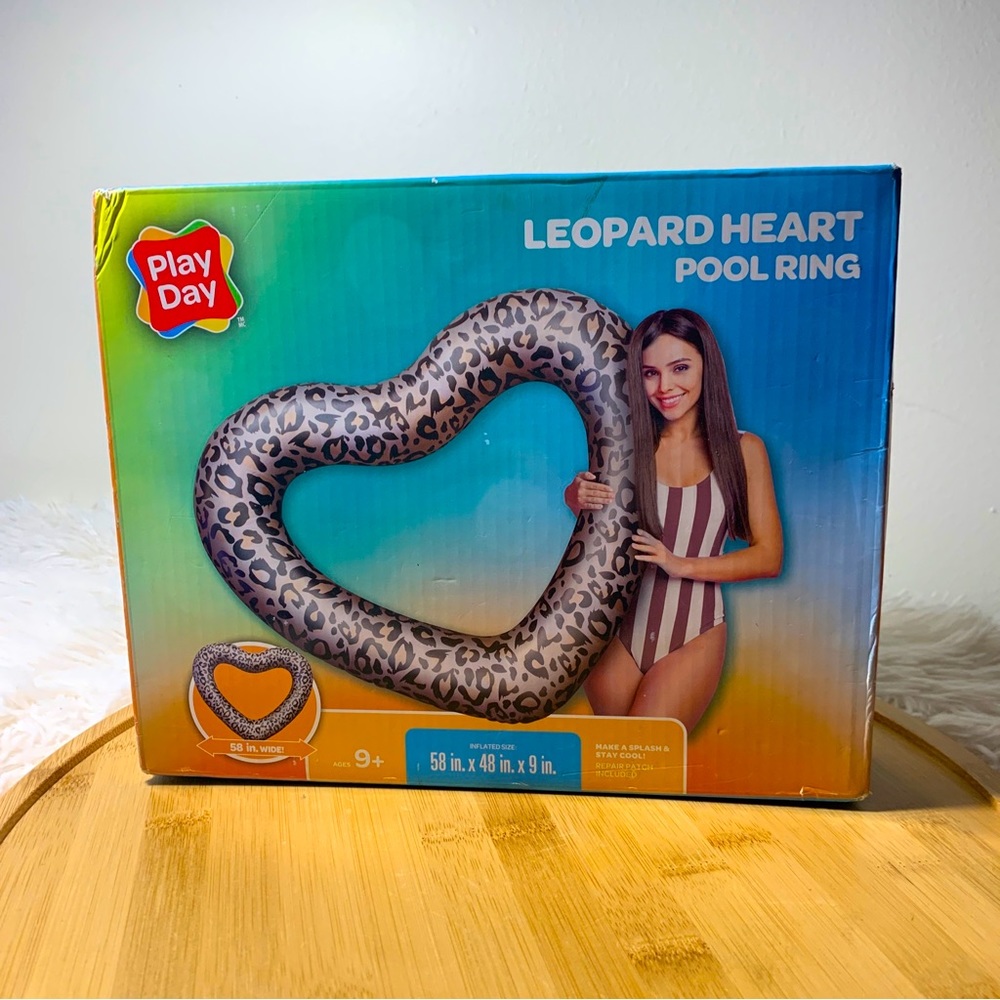 Play Day Leopard Heart Pool Ring 58”x48”x9”